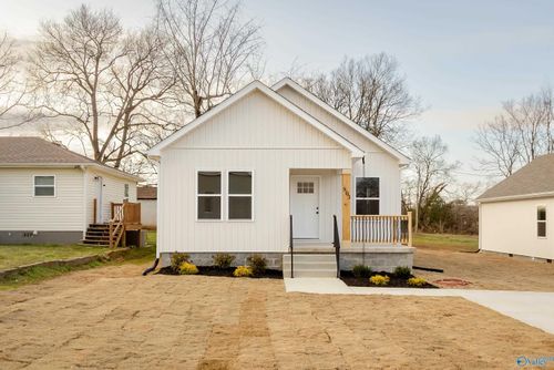 803 Sw 14th Ave, Sheffield, AL, 35660-6241 | Card Image