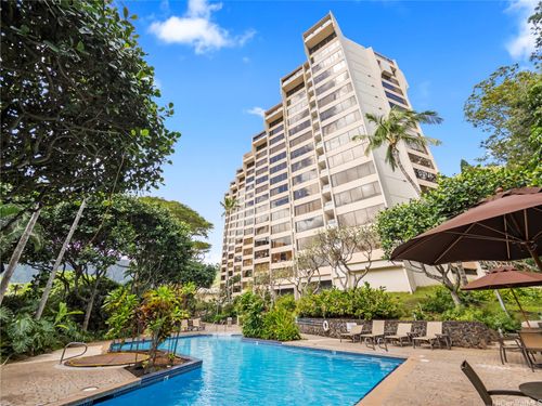 12e-555 Hahaione St, Honolulu, HI, 96825-1461 | Card Image