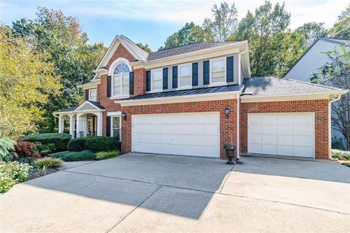 651 Briarleigh Way, Woodstock, GA, 30189-6784 | Card Image