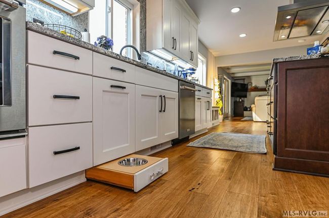 Built in custom Pet feeding bowl | Image 21