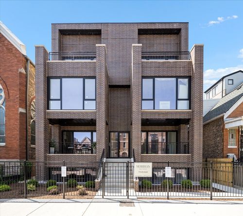 3e-2023 W Augusta Blvd, Chicago, IL, 60622-4947 | Card Image