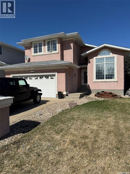 1160 Taisey Cres, Estevan, SK, S4A2T6 | Card Image
