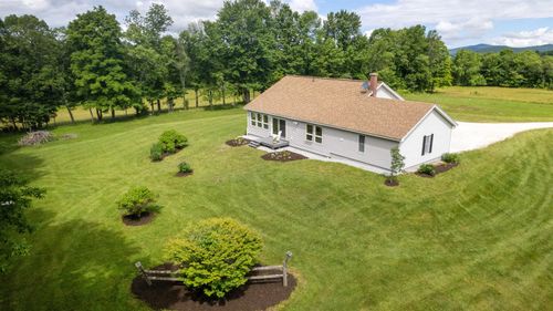 929 Packer Rd, Mount Holly, VT, 05758-9551 | Card Image