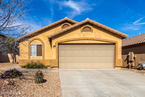 642 W Calle Tolmo, Sahuarita, AZ, 85629-7821 | Card Image