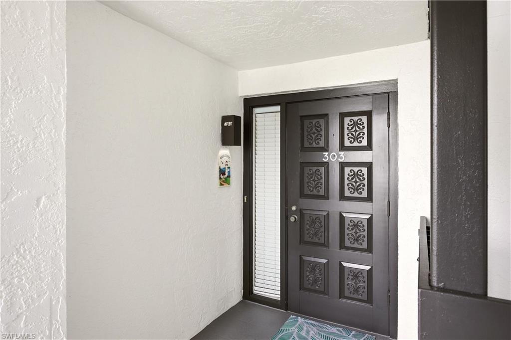 Residential in FORT MYERS 4