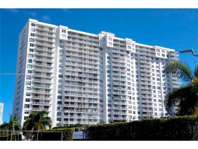 1611W - 2801 Ne 183rd St, Condo with 1 bedrooms, 1 bathrooms and null parking in Aventura FL | Image 1