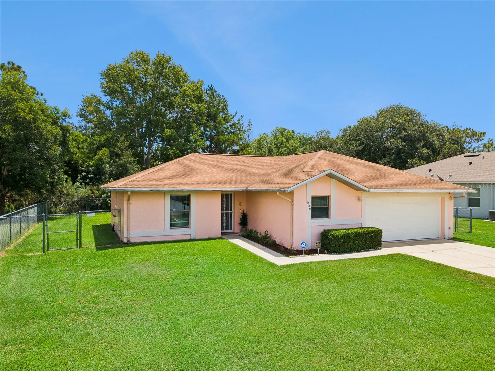 Residential in KISSIMMEE 3