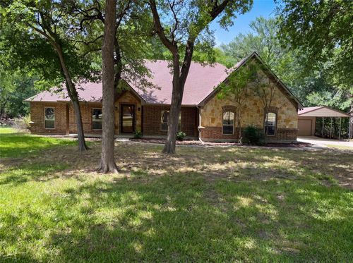 121 Rey Del Mar Cir, Weatherford, TX, 76085-2849 | Card Image