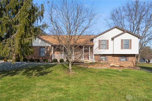 4290 Laura Marie Dr, Waynesville, OH, 45068-9618 | Card Image