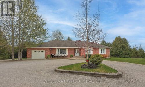 776761 10 Highway, Chatsworth, ON, N0H1R0 | Card Image