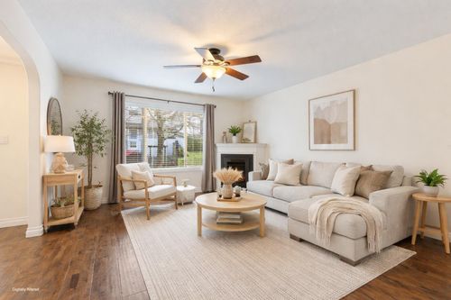 35-46360 Valleyview Rd, Chilliwack, BC, V2R5L7 | Card Image