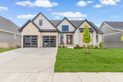 726 Azalea Lane, Versailles, KY, 40383 | Card Image