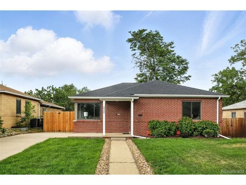 2955 Poplar St, Denver, CO, 80207-2937 | Card Image