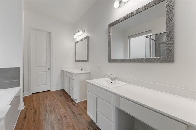 10091 Black Maple Dr, House other with 5 bedrooms, 5 bathrooms and 2 parking in Conroe TX | Image 13
