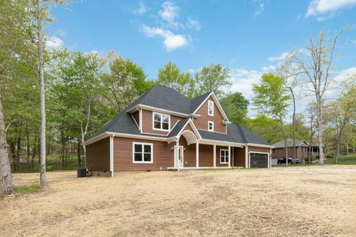 116 Shelby Ln, Stanford, KY, 40484-8550 | Card Image