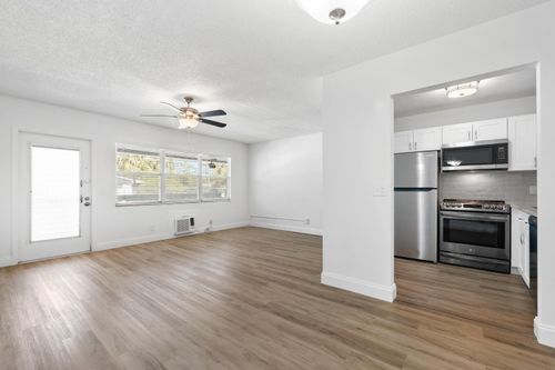 i-142 Ventnor Drive, Deerfield Beach, FL, 33442 | Card Image