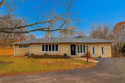 2945 Lincoln Highway Rd, Charleston, IL, 61920-8080 | Card Image