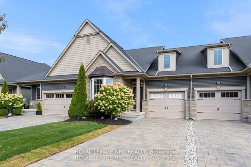 28 Campbell St, Thorold, ON, L2V0J3 | Card Image