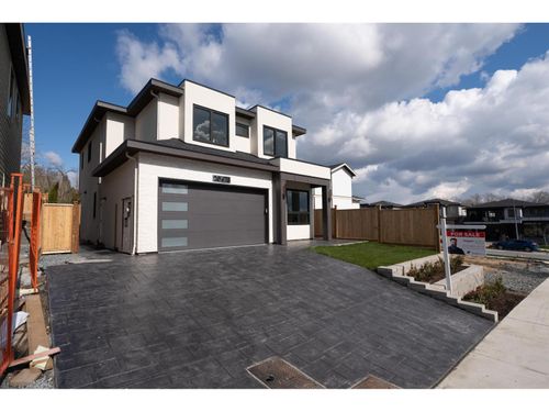 20473 69 Ave, Langley, BC, V2Y4A4 | Card Image