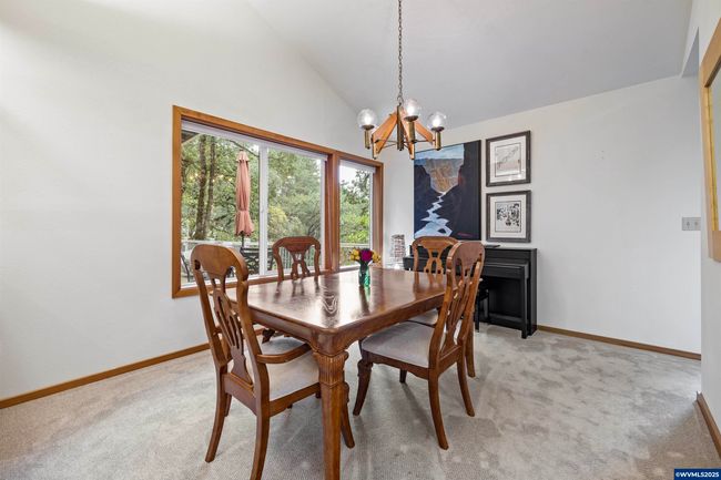 2624 Nw Lupine Pl, House other with 3 bedrooms, 2 bathrooms and null parking in Corvallis OR | Image 9