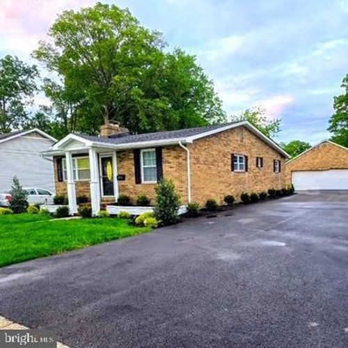 413 Bowleys Quarters Rd, MIDDLE RIVER, MD, 21220-2923 | Card Image