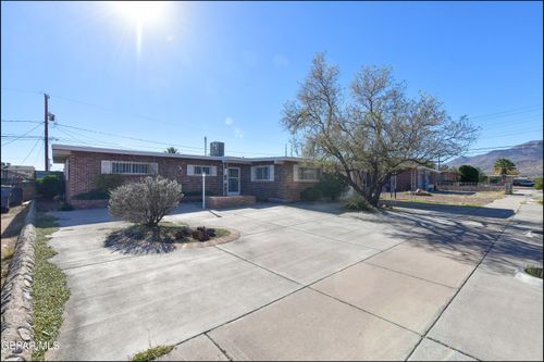 5108 Paris Ave, El Paso, TX, 79924-4642 | Card Image