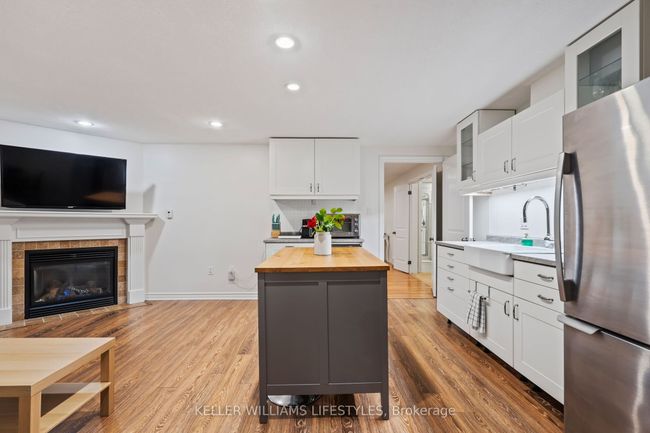 8 Dogwood Trail, House other with 5 bedrooms, 4 bathrooms and 4 parking in Ilderton ON | Image 35