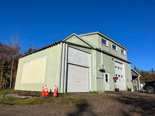 173 Big Baddeck Rd, Baddeck, NS, B0E1B0 | Card Image