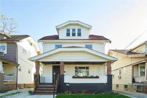 10917 Linnet Ave, Cleveland, OH, 44111-4862 | Card Image