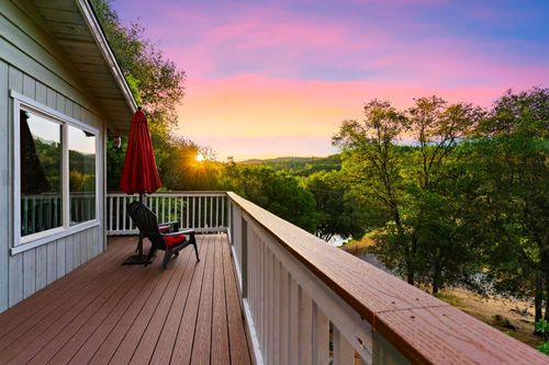 16310 Dry Creek Ln, Grass Valley, CA, 95949-5700 | Card Image