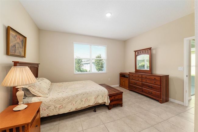 9820 Sw 99 Th Loop, House other with 2 bedrooms, 2 bathrooms and null parking in Ocala FL | Image 31