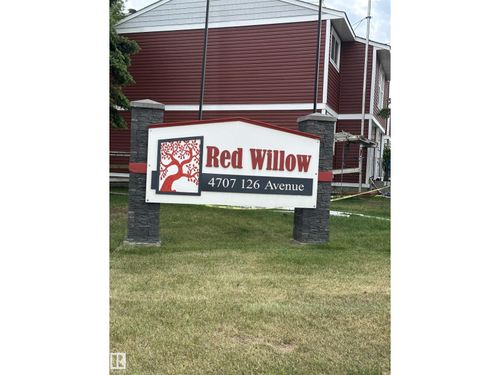 35-4707 126 Ave Nw, Edmonton, AB, T5A4K4 | Card Image