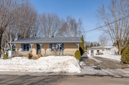 483 Rue Vincent, Saint-Léonard-d'Aston, QC, J0C1M0 | Card Image