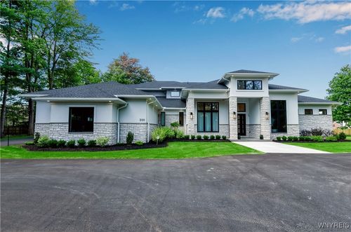 200 Paradise Rd, East Amherst, NY, 14051-1730 | Card Image