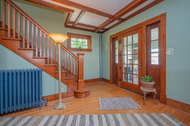409 E Elm St, House other with 3 bedrooms, 2 bathrooms and null parking in Huntsville MO | Image 6