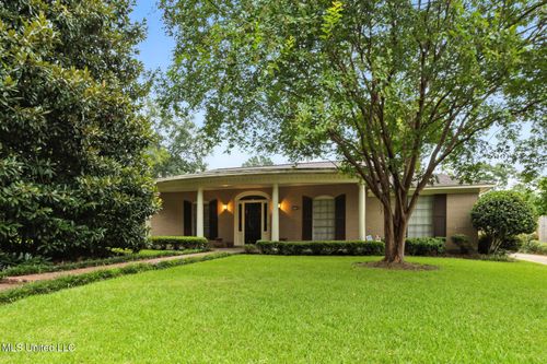 5116 Kaywood Cir, Jackson, MS, 39211-4608 | Card Image