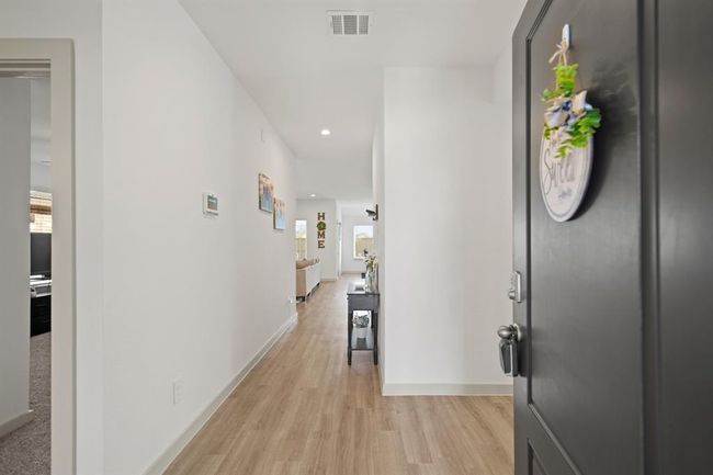 1103 Curly Angora Ct, House other with 4 bedrooms, 2 bathrooms and 2 parking in Rosharon TX | Image 4