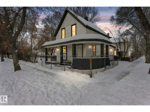 5201 48 Ave, Wetaskiwin, AB, T9A0N2 | Card Image