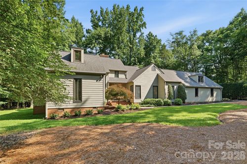 2402 Beaucatcher Ln, Charlotte, NC, 28270-0487 | Card Image