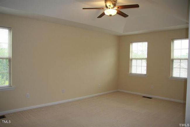 Photo #17 | Image 17