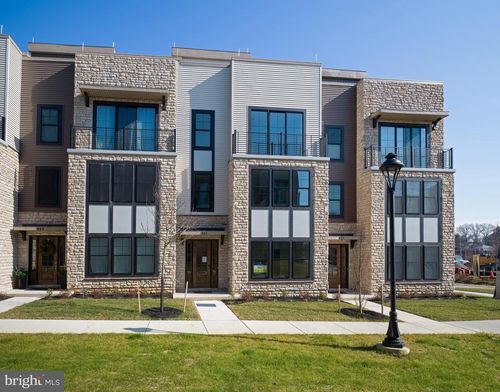 341 Horseshoe Trl, NEWTOWN SQUARE, PA, 19073-2346 | Card Image