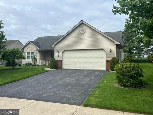 63 Arbor Dr, MYERSTOWN, PA, 17067-3133 | Card Image