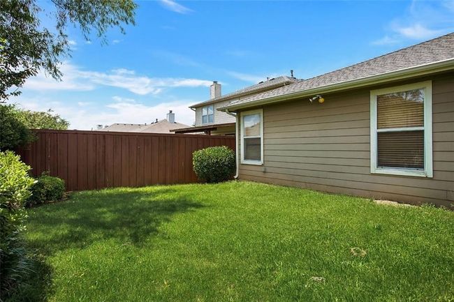 2805 Nandina St, House other with 3 bedrooms, 2 bathrooms and null parking in Mckinney TX | Image 32