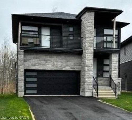 135 Rosie St, Clarksburg, ON, N0H1J0 | Card Image