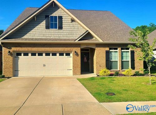 5019 Clearwater Creek Rd Se, Brownsboro, AL, 35741-8700 | Card Image