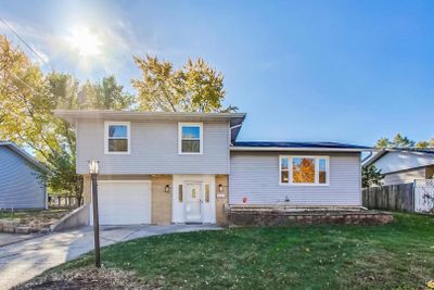 1677 Greenwood Avenue, House other with 3 bedrooms, 1 bathrooms and 4 parking in Hanover Park IL | Image 2