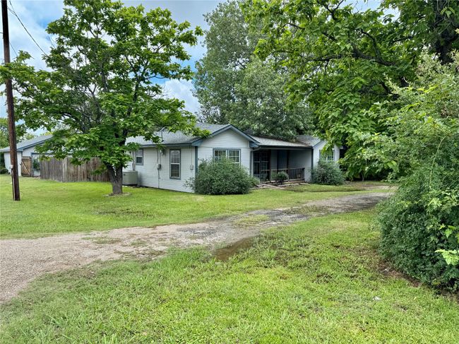 2009 Hickory Tree Rd, House other with 3 bedrooms, 2 bathrooms and null parking in Balch Springs TX | Image 22