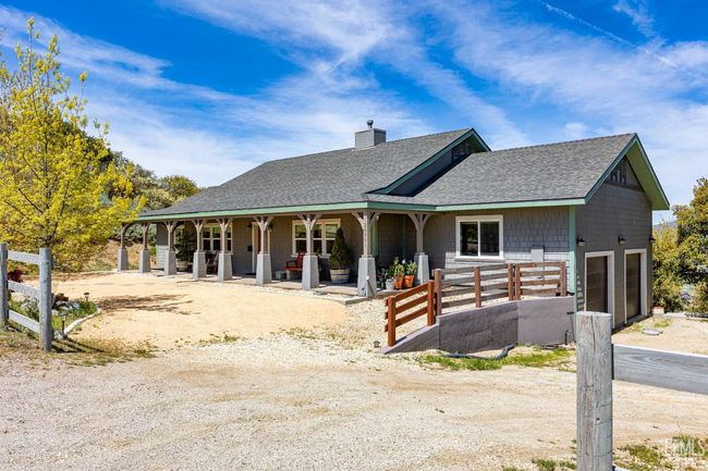 26501 Skyline Dr, House other with 3 bedrooms, 3 bathrooms and null parking in Tehachapi CA | Image 51
