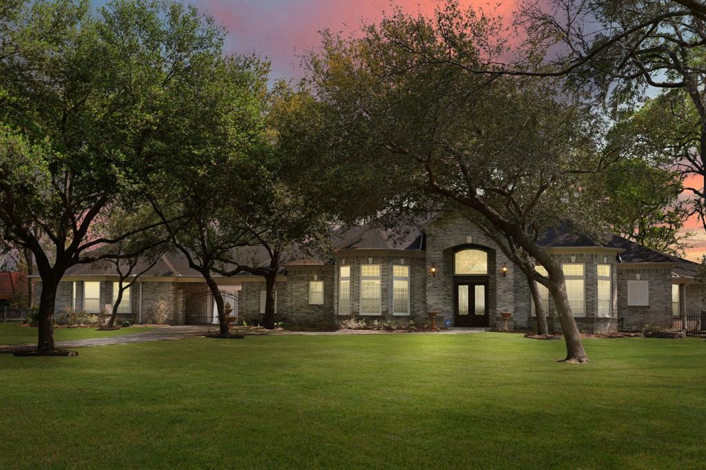 River Forest Dr, Richmond, TX 77406