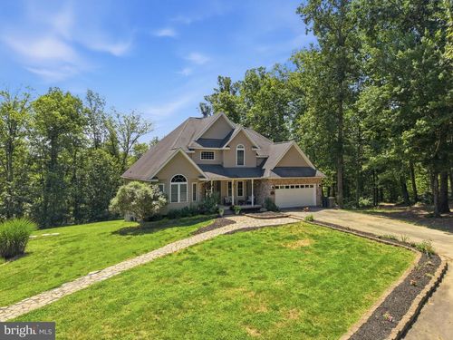 11064 Stream Side Ln, CULPEPER, VA, 22701-5015 | Card Image